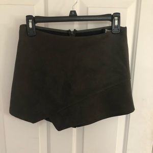 olive green suede envelope short